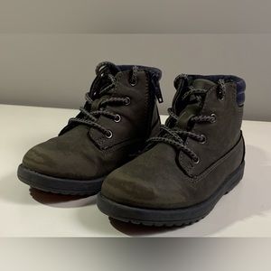 Little boys boots dusty brown and navy size 8